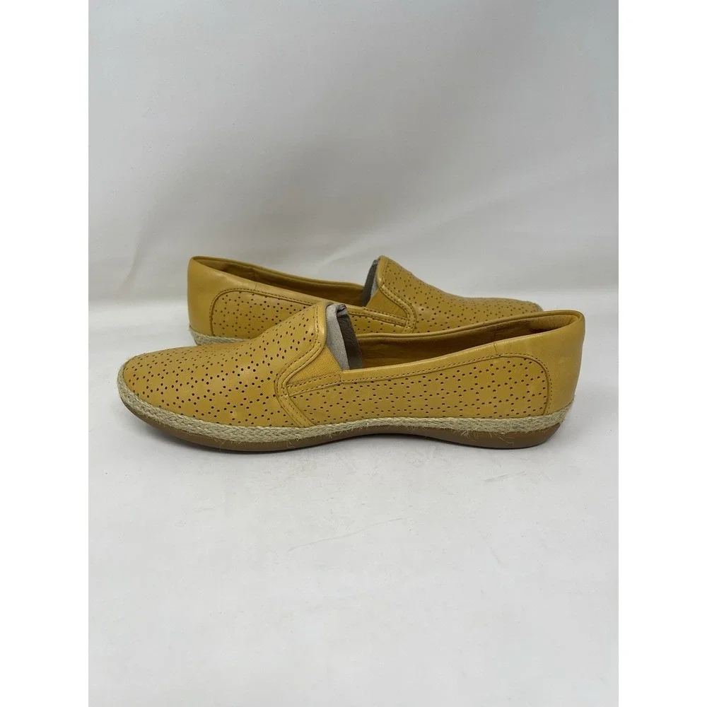 Clarks Collection Women Size 8 Espadrille Yellow Leather Loafer Slip On Shoe